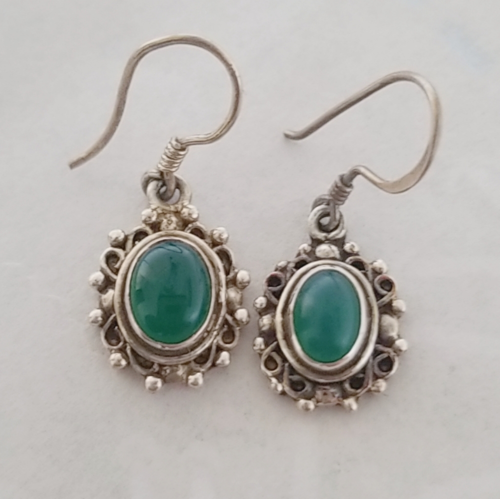 Silver Earing.